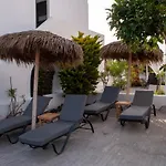 ホテル Sun Springs Kamári