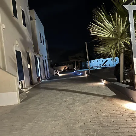 Sun Springs 3* Kamári