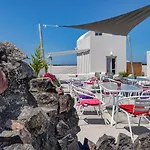 Sun Springs Kamari (Santorini)