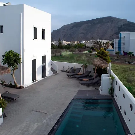 Hotel Sun Springs Kamari (Santorini)