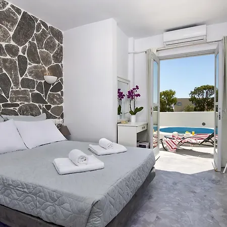 Sun Springs Kamari (Santorini)