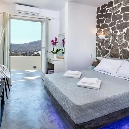 Sun Springs Hotel 3*