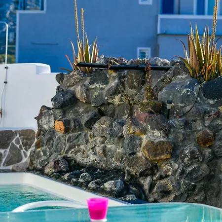 Sun Springs 3* Kamari (Santorini)
