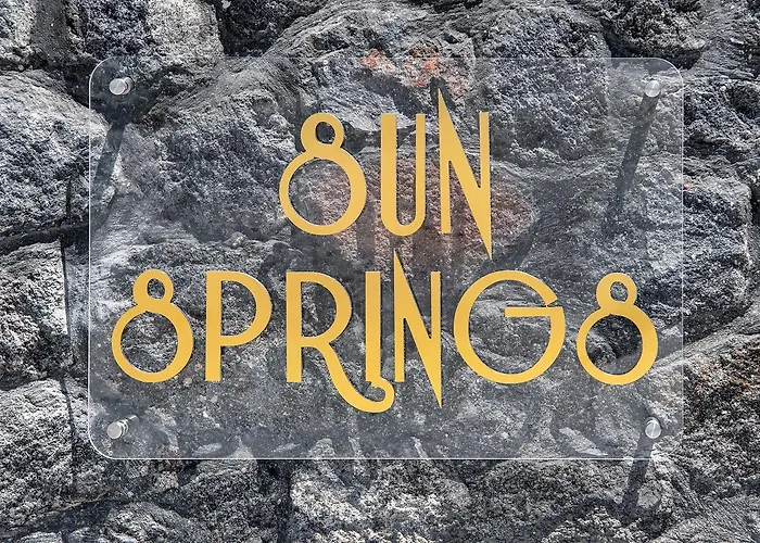 Sun Springs 酒店 3*